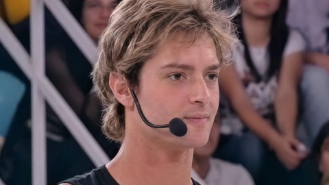 Amici, ex ballerino nei guai: arrestato dopo aver scatenato il panico al pronto soccorso