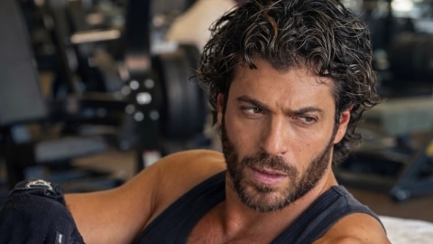 Can Yaman ospite della versione spagnola di C’è Posta per Te