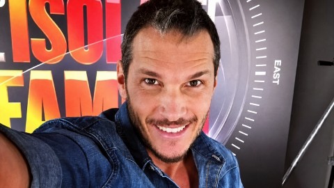 Alvin torna a L'Isola dei Famosi: Fabio Rovazzi al suo posto a Battiti Live con Ilary Blasi
