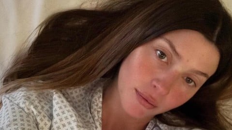 Natalia Paragoni: "Ho il linfoma di Hodgkin, ho iniziato la chemioterapia"