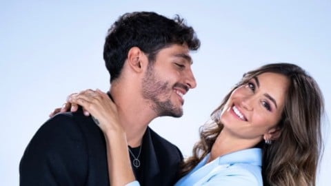 Helena Prestes e Javier Martinez più uniti che mai: "Viviamo in paradiso"