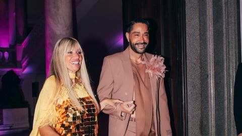 Alessandra Mussolini festeggia con il Plumage Party e con l’esibizione di Francesca Manzini