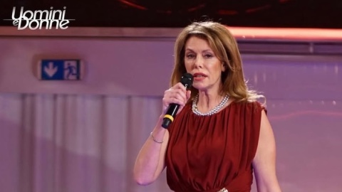 Uomini e Donne, tensioni tra Cinzia e Marco? La segnalazione