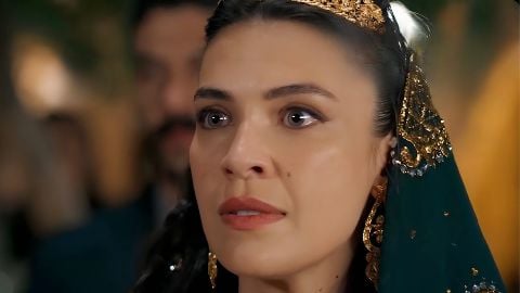 L'Erede: Yildiz "a letto" con Serhat nella quarta puntata del 19 giugno 2026