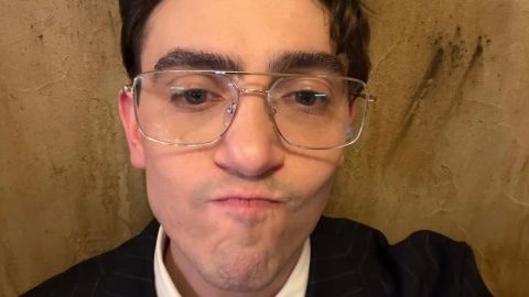 Michele Bravi sorprende su Fedez: “Gli sarò sempre riconoscente”