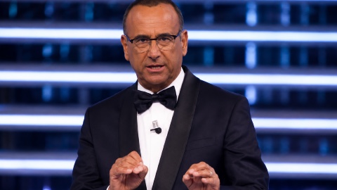Sanremo 2027, Carlo Conti commenta la rivoluzione di Stefano De Martino sulla "serata Eurovision"