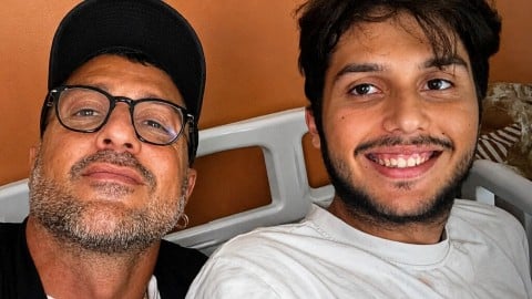 Fabrizio Corona parla del figlio Carlos Maria: "Ha la sindrome di Asperger, è un dono. La mia vera droga è l’adrenalina"