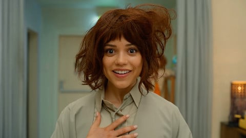 Jenna Ortega è la tua amica artificiale nel trailer di Klara and the Sun
