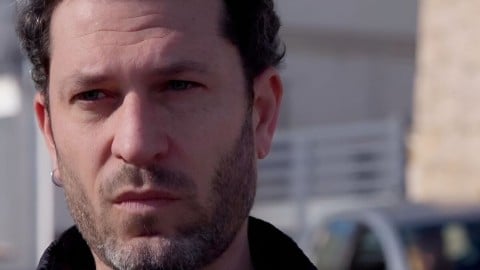Un Posto al Sole Anticipazioni: Eduardo prende una drastica decisione per contrastare Grillo