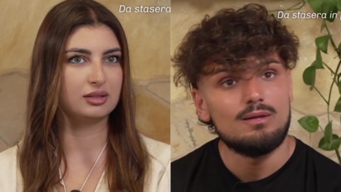 Temptation Island, Giovanni torna al lavoro di ambulante: è la risposta alle accuse di Sabrina di "non voler lavorare"
