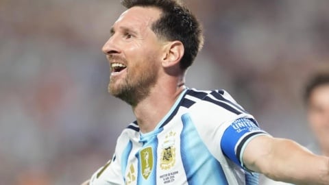 Mondiali 2026, Messi inarrestabile ma la battuta alla giornalista Sofia Martinez lo mette nei guai