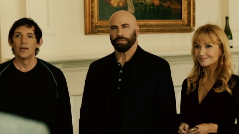 The Gentleman Thief: John Travolta è di nuovo il fascinoso rapinatore Mason Goddard nello scatenato trailer del film