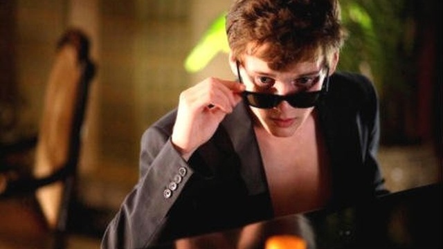 La recensione di Charlie Bartlett, commedia diretta da Jon Poll