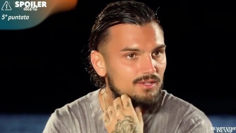 Temptation Island, "Ti chiedo urgentemente di portarmela qua": Giovanni al falò di confronto, Sabrina verrà?