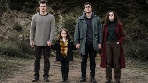 Tutto per la mia famiglia trame Turche: Kadir incastrato, Omer, Asiye ed Emel separati
