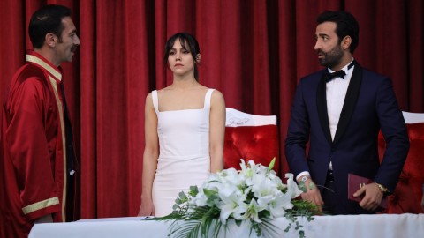 Far Away Anticipazioni Turche, Demir e Zerrin: una prima notte di nozze davvero inaspettata