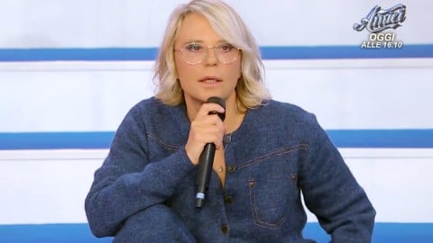Uomini e Donne, arrestato a Ischia ex cavaliere per possesso di documenti falsi e truffa