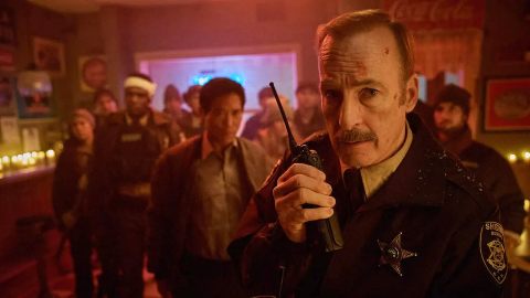 Normal: il trailer italiano del forsennato action movie con protagonista Bob Odenkirk