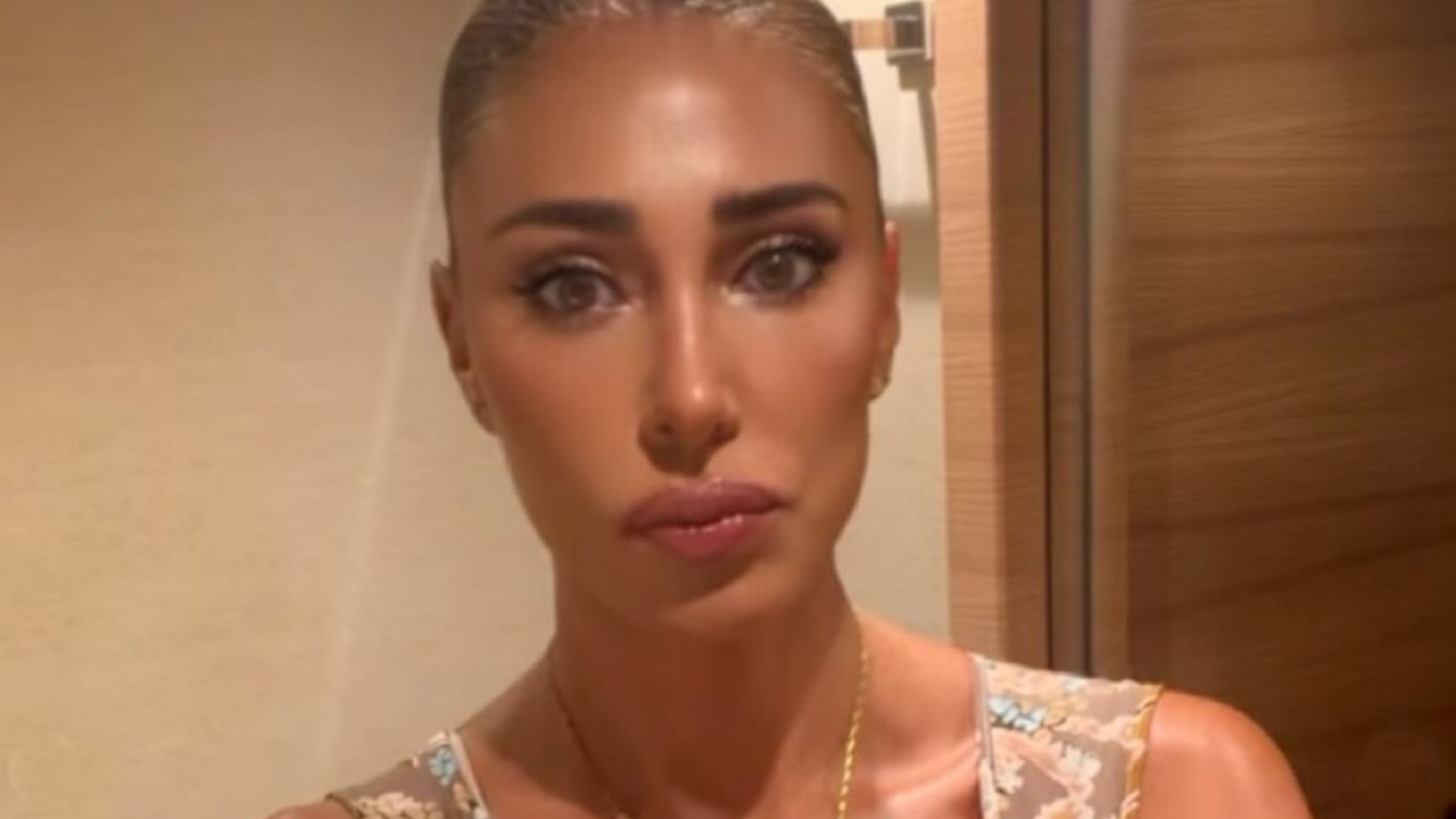 Belen Rodriguez denuncia Gabriele Parpiglia: "La legge farà il suo corso", poi parla il fidanzato: "Ora siamo in pausa"