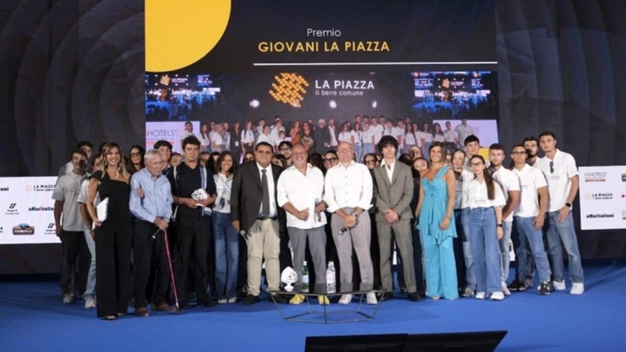 La terza serata della nona edizione de La Piazza 2026 si conclude con dibattiti su innovazione, giustizia e futuro della politica
