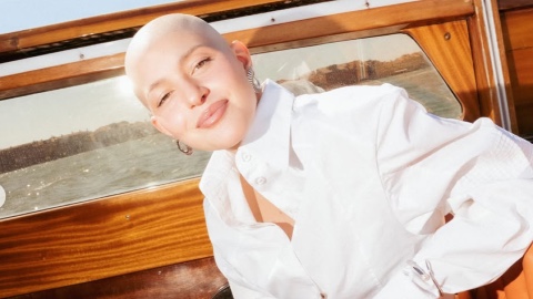 Uomini e Donne, Natalia Paragoni incanta Venezia: tutta la sua forza in un sorriso emozionato (VIDEO)