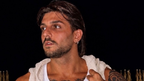 Uomini e Donne, Ernesto Passaro vuota il sacco: "Dormito tre giorni in macchina aspettando una chiamata di Cristiana Anania"