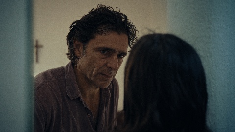 Ritorno a Buenos Aires: la recensione del film di Marco Bechis in concorso a Venezia