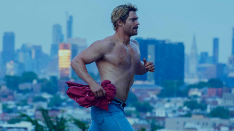 Superman gioca nella NFL: David Corenswet nel trailer di Mr. Irrelevant