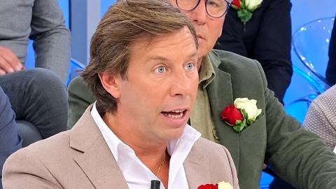 Uomini e Donne, Edoardo Nestori svela di essersi visto con Paola poi annuncia il nuovo fidanzamento