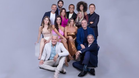 Tale e Quale Show 16, Carlo Conti torna stasera su Rai 1: Fabio Fazio quarto giudice della prima puntata
