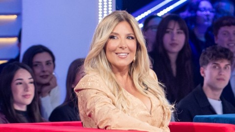 Selvaggia Lucarelli: "Ilary Blasi? Porta quella leggerezza che coltiva nella sua vita"