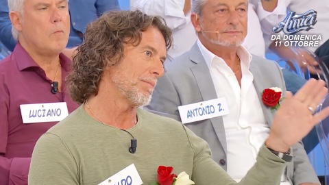 Uomini e Donne, chi è Osvaldo? Tutto quello che sappiamo sul nuovo cavaliere del Trono Over