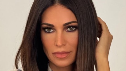 Manuela Arcuri e il principe Pallavicino: il commento al vetriolo di Antonella Elia a La Volta Buona
