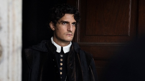 Louis Garrel interpreterà John Elkann in Falcon di Marco Bellocchio