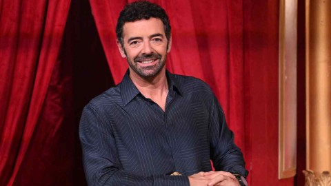 "Maschilista ed egocentrico", Alberto Matano risponde alle accuse di Lorella Cuccarini
