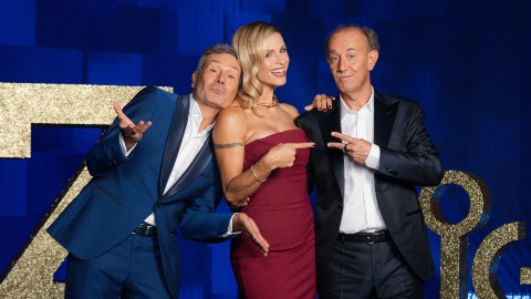 Zelig 30, stasera la seconda puntata su Canale 5: arriva Enzo Iacchetti, tutti i comici sul palco