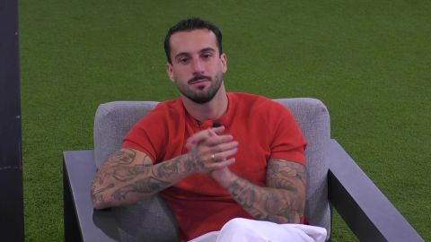 Grande Fratello Vip, Andreas Müller si rifiuta di ballare in puntata con Megan: "A costo di risultare antipatico, sono così"