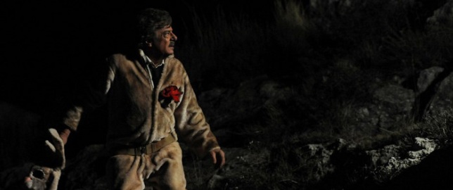 Giancarlo Giannini presenta Ti ho cercata in tutti i necrologi