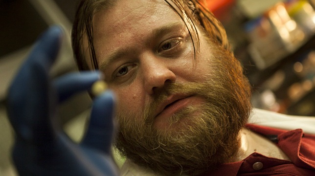 Smetto quando voglio: la recensione della commedia con Edoardo Leo