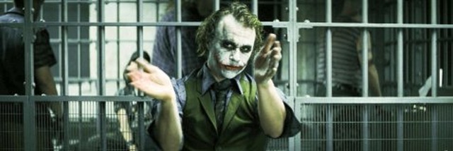 Il cavaliere oscuro - la recensione del film di Christopher Nolan