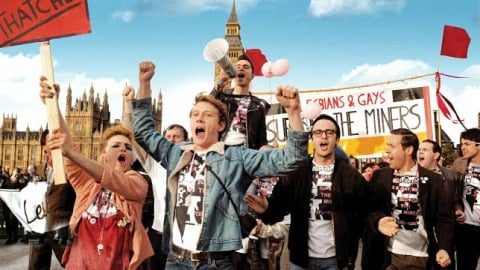 Pride: Andrew Scott, George Mackay e Stephen Beresford ci presentano il film