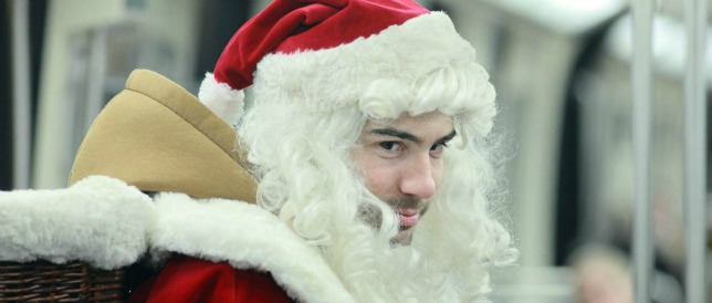 Tahar Rahim - Da profeta a Babbo Natale in Un amico molto speciale