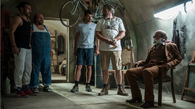Noi e la Giulia - la recensione della commedia corale di Edoardo Leo