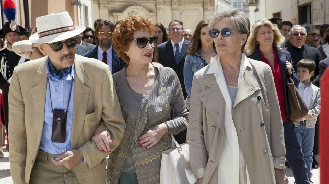 Latin Lover - la recensione della commedia corale di Cristina Comencini
