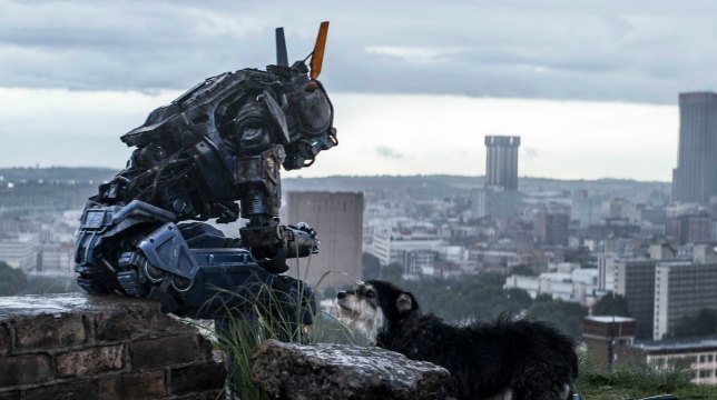 Humandroid - la recensione del film di Neill Blomkamp