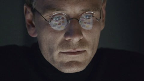 Steve Jobs, recensione del biopic scritto da Aaron Sorkin e diretto da Danny Boyle