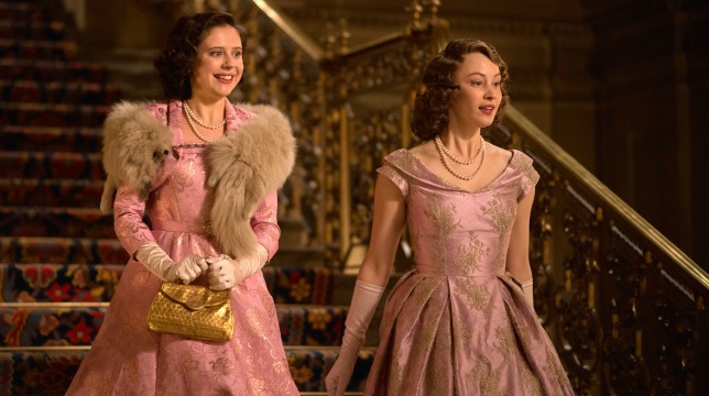 Una notte con la regina: recensione della commedia sulla fuga notturna di una giovane regina Elisabetta