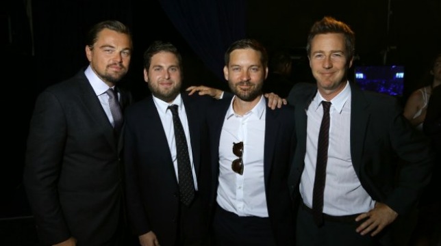 Leonardo DiCaprio: serata di beneficenza con Tobey Maguire, Edward Norton, Bradley Cooper, Scarlett Johansson e tanti altri