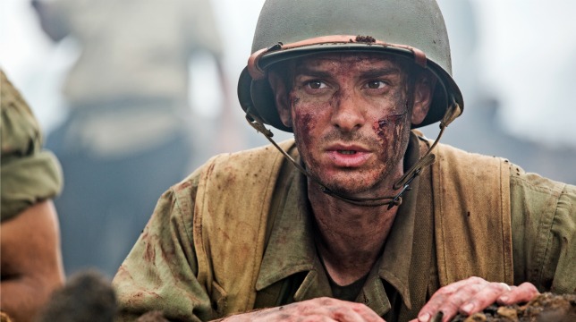 Hacksaw Ridge: la recensione del film bellico diretto da Mel Gibson con Andrew Garfield
