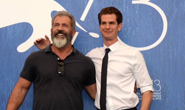 "Il mio omaggio ai nostri guerrieri" Mel Gibson e Andrew Garfield a Venezia raccontano Hacksaw Ridge